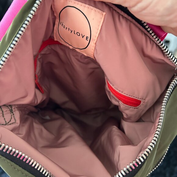 Shorty Love Amuse Medium Crossbody - Picture 2 of 2